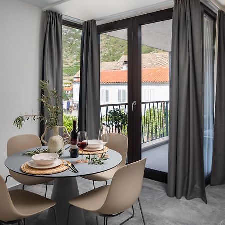 Residence The One - New Komiža Екстериор снимка
