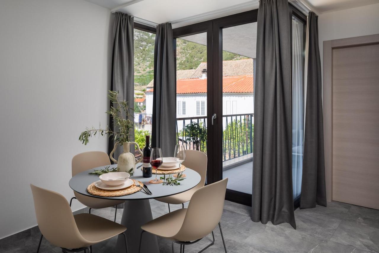 Residence The One - New Komiža Екстериор снимка