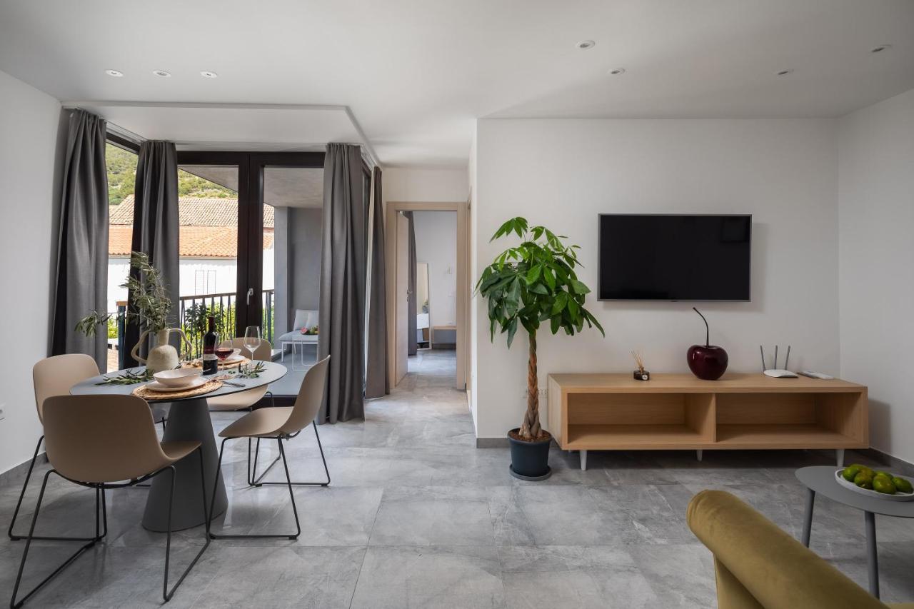 Residence The One - New Komiža Екстериор снимка
