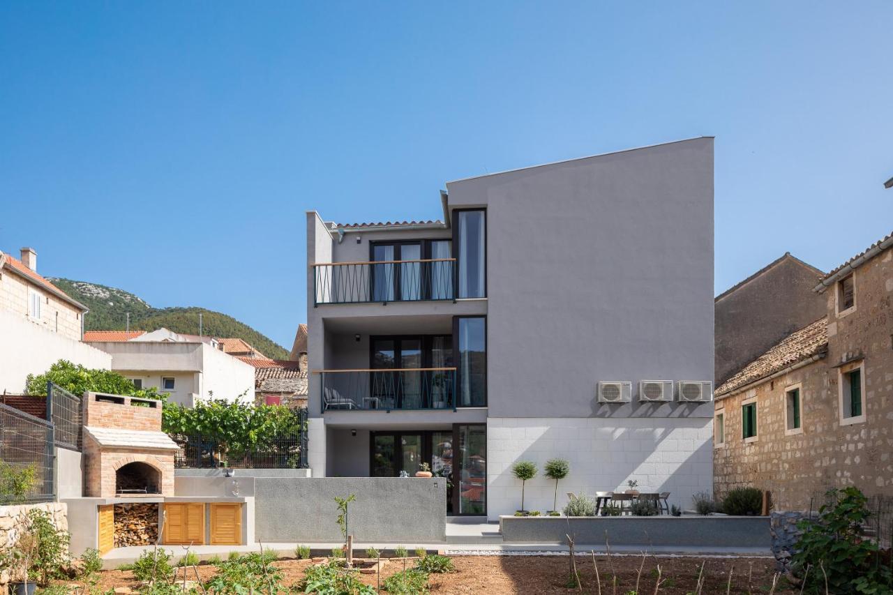 Residence The One - New Komiža Екстериор снимка